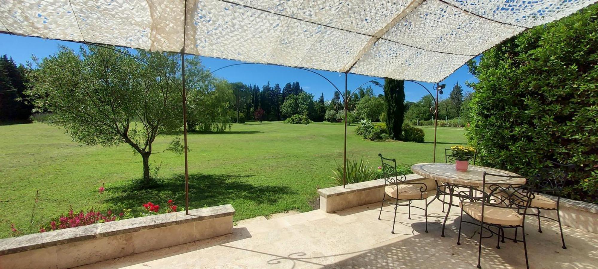 La Bastide Des Amouriers Caumont-sur-Durance Ngoại thất bức ảnh